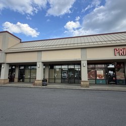 Hattie's Chicken Shack - Hattie's in Wilton is no longer here.