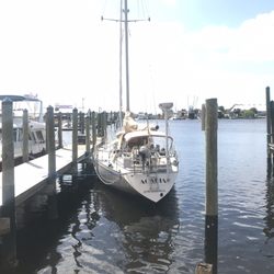 Tarpon Springs Sponge Company - Sail boat anyone ?