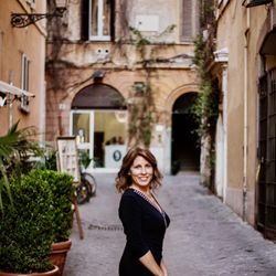 Luxury Travel and Beyond - Antoinette in Rome