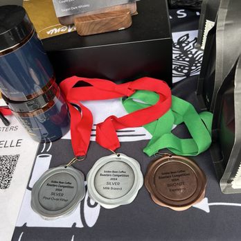 River Phin Coffee Roasters - Award winning coffee grader - Coffee Roasteries Near Me - Foster City, California River Phin Coffee Roasters - Award winning coffee grader - Coffee Roasteries Near Me - Foster City, California