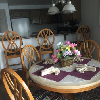 Schooner Landing - Full kitchen and dining area. - Vacation Rentals Near Me - Newport, Oregon Schooner Landing - Full kitchen and dining area. - Vacation Rentals Near Me - Newport, Oregon