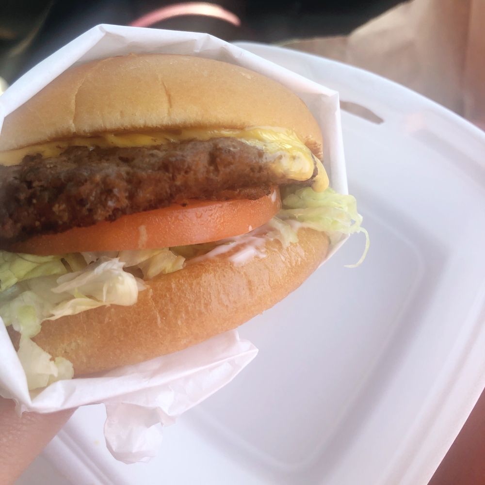 THE BURGER SPOT Updated October 2024 11 Photos & 21 Reviews 204 W