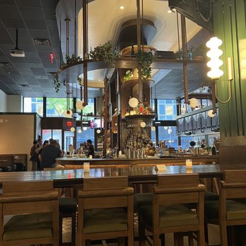 Albert's Bar - Cocktail Bars Near Me - New York, New York