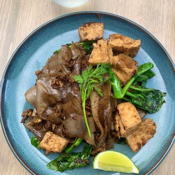 Tiptara - tofu pad se-ew - Thai Near Me - New York, New York Tiptara - tofu pad se-ew - Thai Near Me - New York, New York