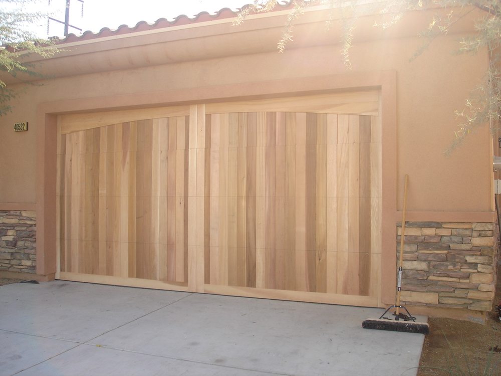 MASTER OVERHEAD DOOR 43052 Madison Ave, Indio, California Garage