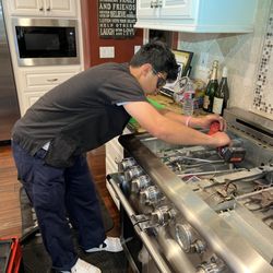 Appliance Medic Service - Technician Luke