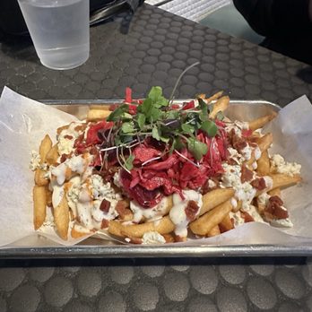 Rosemarie's Buns and Brews - Blue cheese fries - Burgers Near Me - Encinitas, California Rosemarie's Buns and Brews - Blue cheese fries - Burgers Near Me - Encinitas, California
