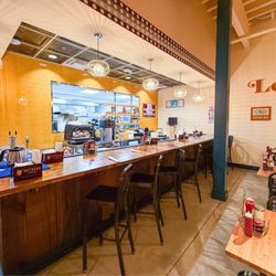 Big Bad Breakfast Montgomery's interior