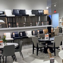 Mathis Home - Midwest City - Kitchen tables