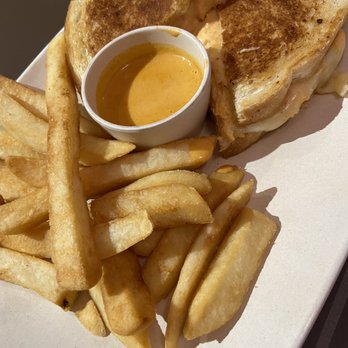ABC Commissary - Buffalo Chicken Grilled Cheese $10.99 - New American Near Me - Orlando, Florida ABC Commissary - Buffalo Chicken Grilled Cheese $10.99 - New American Near Me - Orlando, Florida