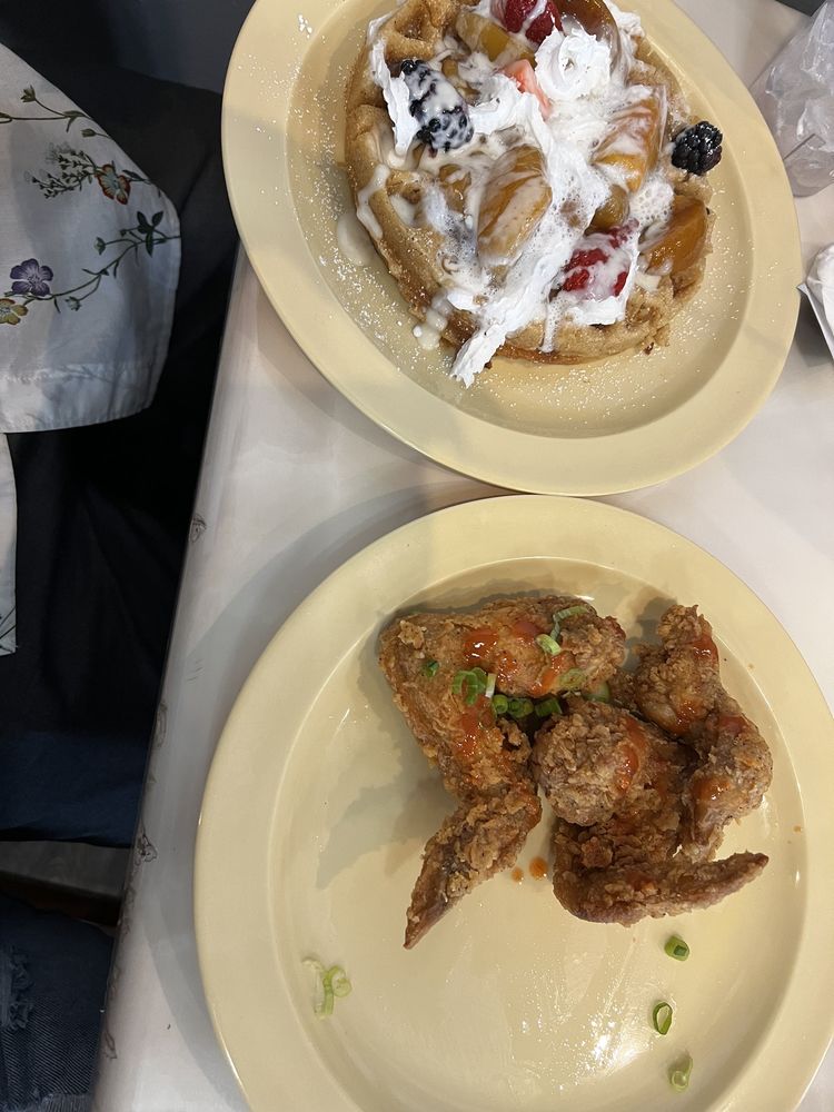 MILK AND HONEY RESTAURANT AT CASCADE 5495 Cascade Rd, Atlanta