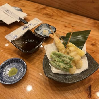 Sora Dining Soba - 3 piece tempura FOR 9 DOLLARS. DO NOT GET THIS!!!! Small, bland, and soggy. The matcha salt was interesting at least - Japanese Near Me - San Francisco, California Sora Dining Soba - 3 piece tempura FOR 9 DOLLARS. DO NOT GET THIS!!!! Small, bland, and soggy. The matcha salt was interesting at least - Japanese Near Me - San Francisco, California