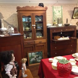 Antiques On Main - Antiques