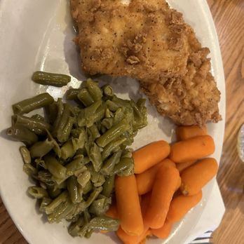 Cracker Barrel Old Country Store - Breakfast & Brunch Near Me - Suwanee, Georgia Cracker Barrel Old Country Store - Breakfast & Brunch Near Me - Suwanee, Georgia