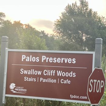 Swallow Cliff Woods - Hiking Near Me - Palos Hills, Illinois Swallow Cliff Woods - Hiking Near Me - Palos Hills, Illinois