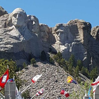 Mount Rushmore National Memorial - Landmarks & Historical Buildings Near Me - Keystone, South Dakota Mount Rushmore National Memorial - Landmarks & Historical Buildings Near Me - Keystone, South Dakota