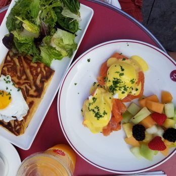 Moulin - Complete crepe and egg Benedict with salmon - Bakeries Near Me - Newport Beach, California Moulin - Complete crepe and egg Benedict with salmon - Bakeries Near Me - Newport Beach, California