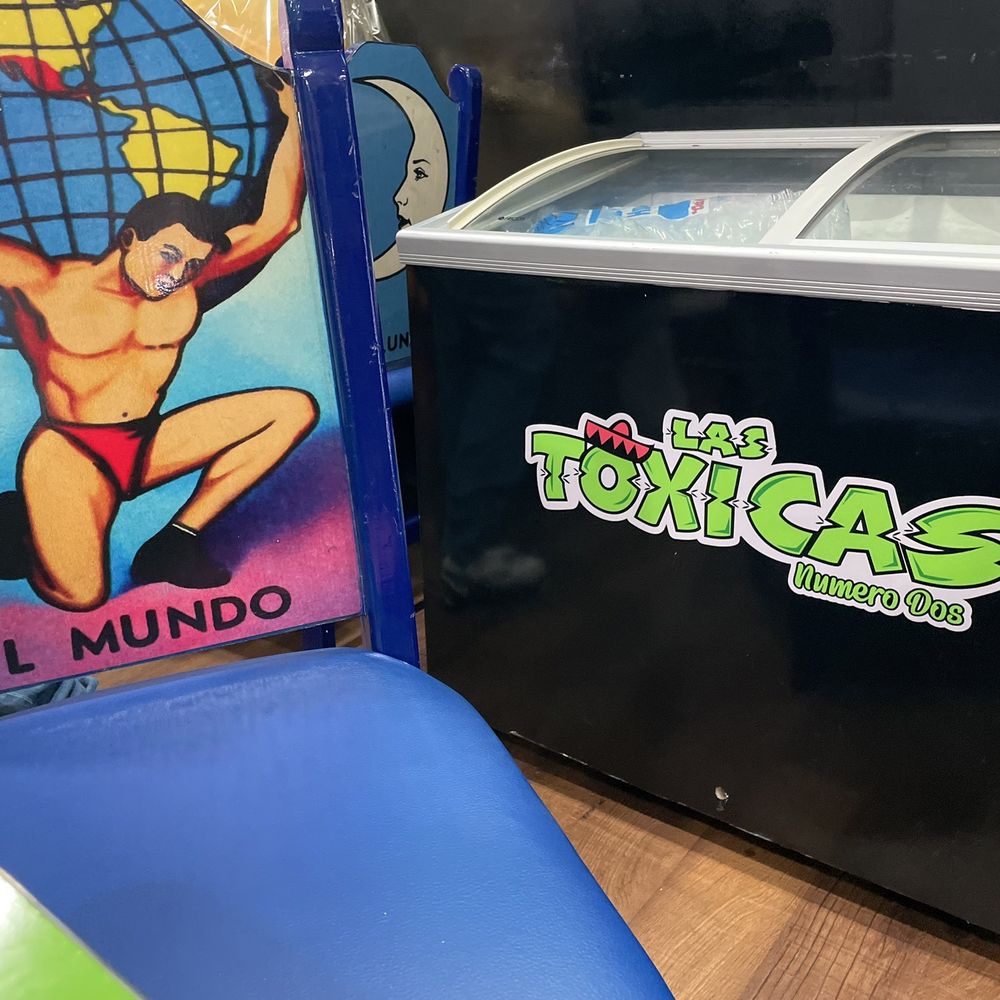 Las Toxicas #2 - Icecream fridge - Ice Cream & Frozen Yogurt Near Me - Chicago, Illinois Las Toxicas #2 - Icecream fridge - Ice Cream & Frozen Yogurt Near Me - Chicago, Illinois
