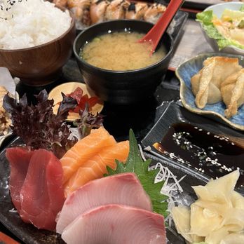 Temari-zushi - Sashimi gozen - Sushi Bars Near Me - San Diego, California Temari-zushi - Sashimi gozen - Sushi Bars Near Me - San Diego, California