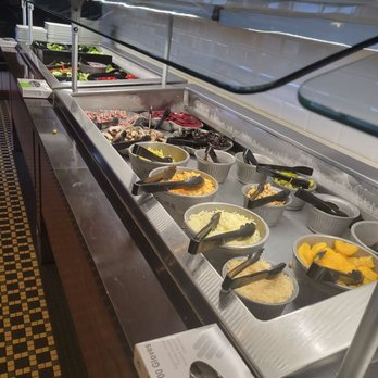 Ruby Tuesday - Salad bar - American Near Me - Clinton, Maryland