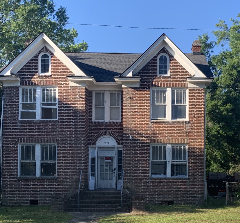 Slide of Alpha Roofing Services