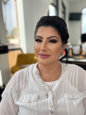 A BLOW DRY BAR - Updated January 2026 - 28 Photos & 19 Reviews - 9418 W