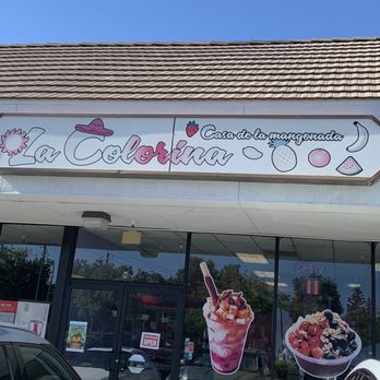 La Colorina - Outside - the sign is hard to see and easy to miss - Shaved Ice Near Me - Vacaville, California