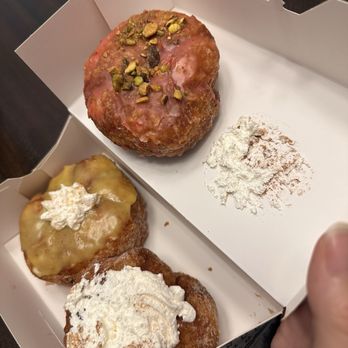 Parlor Doughnuts - Bakeries Near Me - Houston, Texas