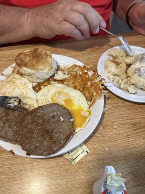 Carolyns Essenhaus by null