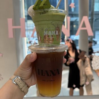 Hana Gelateria - Matcha Jas gelato with matcha Nama chocolate and mochi, jasmine coffee - Ice Cream & Frozen Yogurt Near Me - Queens, New York