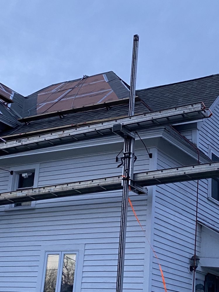 Slide of Kuhn Construction