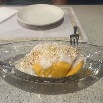 Benjarong Thai - Mango Sticky Rice - Thai Near Me - Tampa, Florida Benjarong Thai - Mango Sticky Rice - Thai Near Me - Tampa, Florida