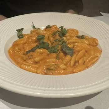 Enzo's - Papardelle alla vodka - Italian Near Me - Bronx, New York