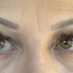 Thanks Melissa. These volume long curve lashes hide my hooded lids. Hiding my true age 53