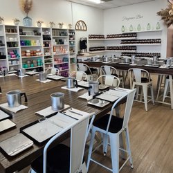 LiveYoung Candle - Class room
