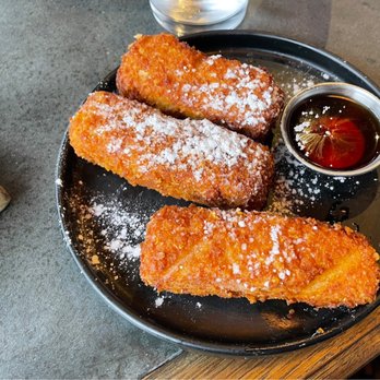 Palette 22 - French Toast Sticks - Bars Near Me - Arlington, Virginia Palette 22 - French Toast Sticks - Bars Near Me - Arlington, Virginia