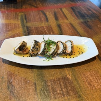 Blue Sushi Sake Grill - Hawaiian Roll - Sushi Bars Near Me - Dallas, Texas