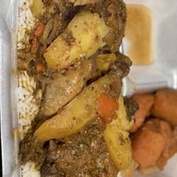 Caribbean Vibes - Stew Chicken (LARGE)
