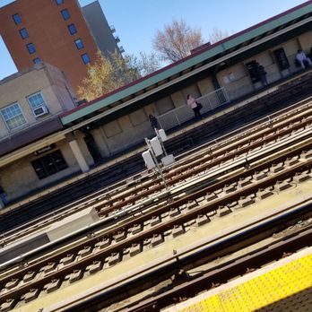 MTA - 4th Avenue - 9th St Subway Station - Public Transportation Near Me - Brooklyn, New York