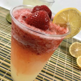 World Famous - The infamous Strawberry Lemonade - Food Trucks Near Me - Hollywood, Florida