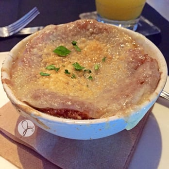 Yard House - French Onion Soup - New American Near Me - Palmdale, California