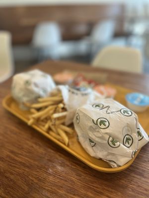 Plant Power Fast Food by null