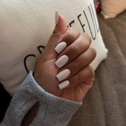 Cosmos Organic Nails And Spa