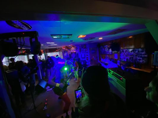 The Rusty Nail by null