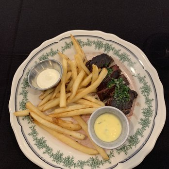 Taureaux Tavern - Prime Steak Frites - French Near Me - Chicago, Illinois