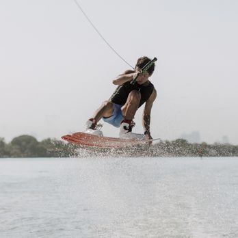 Watersports Paradise - Best wakeboard coaching in Miami - Boating Near Me Watersports Paradise - Best wakeboard coaching in Miami - Boating Near Me