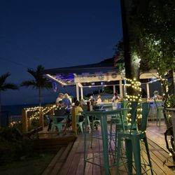 Surf Club Cantina - Outside