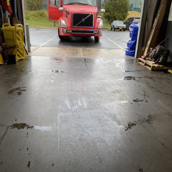 Redline Motorsports - We do big rig VA State Safety Inspections along with regular passenger vehicle VA State Safety Inspections - Auto Repair Near Me - Manassas, Virginia Redline Motorsports - We do big rig VA State Safety Inspections along with regular passenger vehicle VA State Safety Inspections - Auto Repair Near Me - Manassas, Virginia