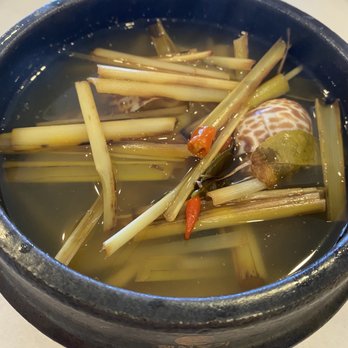 Mama Lau va Oc - Steam with lemon grass - Vietnamese Near Me - Orlando, Florida Mama Lau va Oc - Steam with lemon grass - Vietnamese Near Me - Orlando, Florida