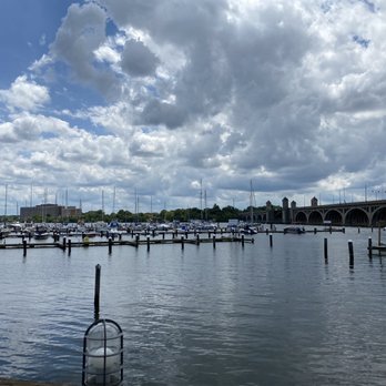Nicks Fish House - Seafood Near Me - Baltimore, Maryland Nicks Fish House - Seafood Near Me - Baltimore, Maryland